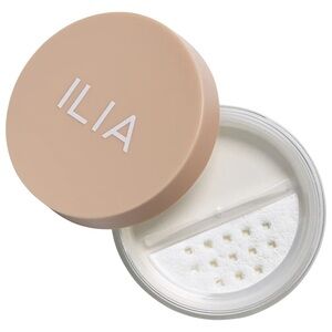 NEW ILIA Soft Focus Setting Powder